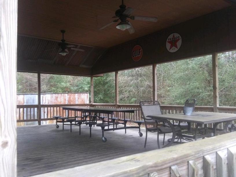 Whispering Creek Lodging & Rv Resort Newton Eksteriør bilde
