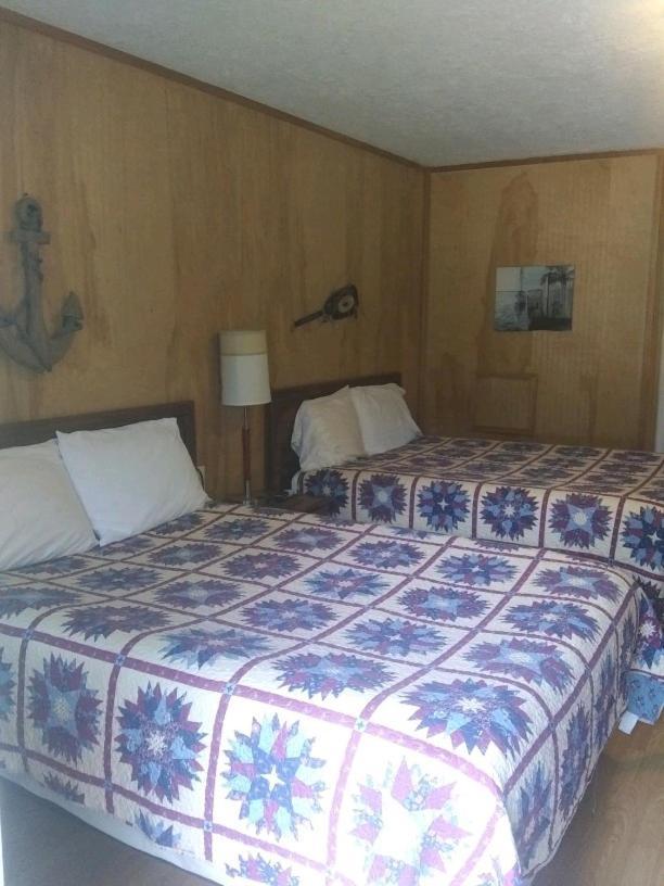 Whispering Creek Lodging & Rv Resort Newton Eksteriør bilde