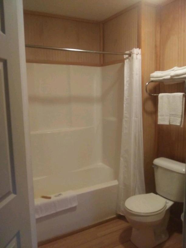 Whispering Creek Lodging & Rv Resort Newton Eksteriør bilde